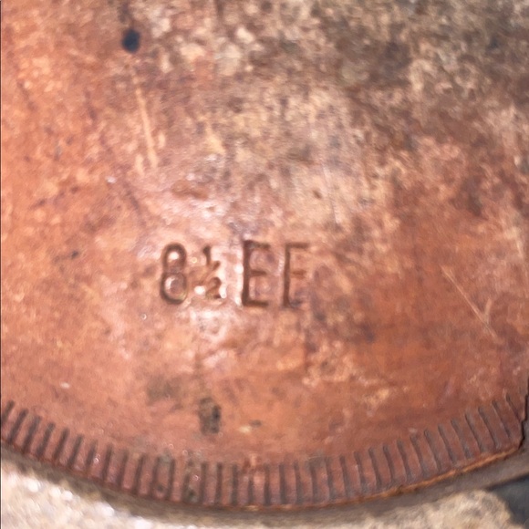 Vintage Salvatore Ferragamo Woven cognac Loafers with Silver Ferragamo buckle - Picture 11 of 16